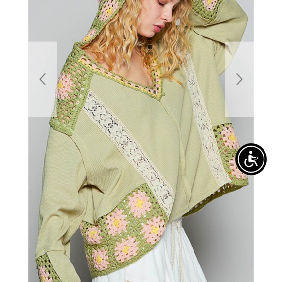 POL Green and Pink V-Neck Sweater - Picture 3 of 6